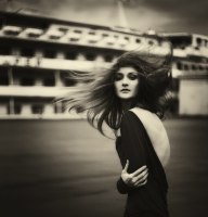 photo: _________