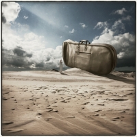 photo : Luggage | photographer : Dariusz Klimczak