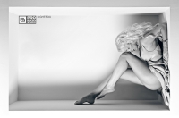 photo: Lightbox