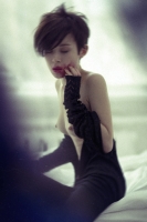 photo : red lipstick | photographer : mnbn