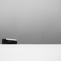 photo : Between. | photographer : Barnstokr